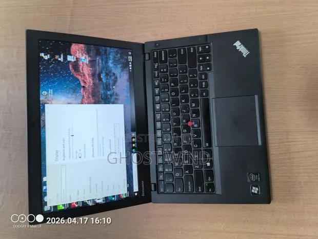 Laptop Lenovo ThinkPad T440 8GB Intel Core i5 HDD 250GB · Photo 1