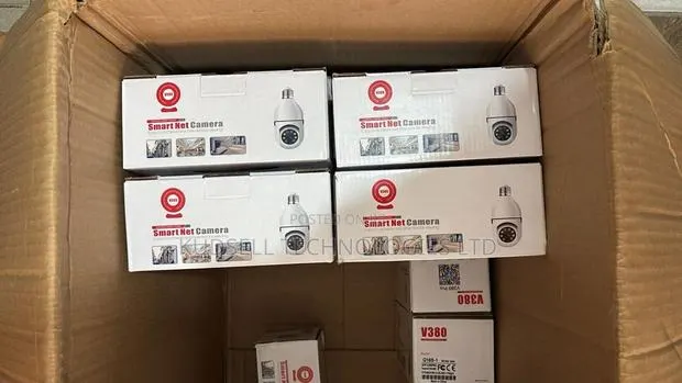 V380 Smart Net Bulb Camera · Photo 1