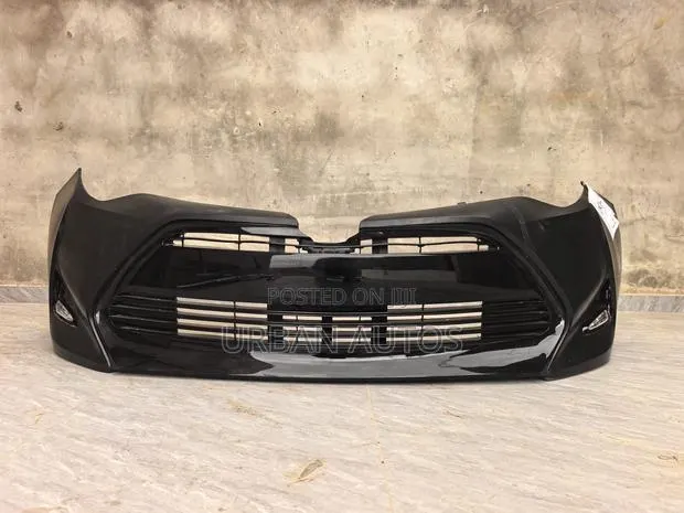 Toyota Corolla Front Bumper 2017-2019 · Photo 1