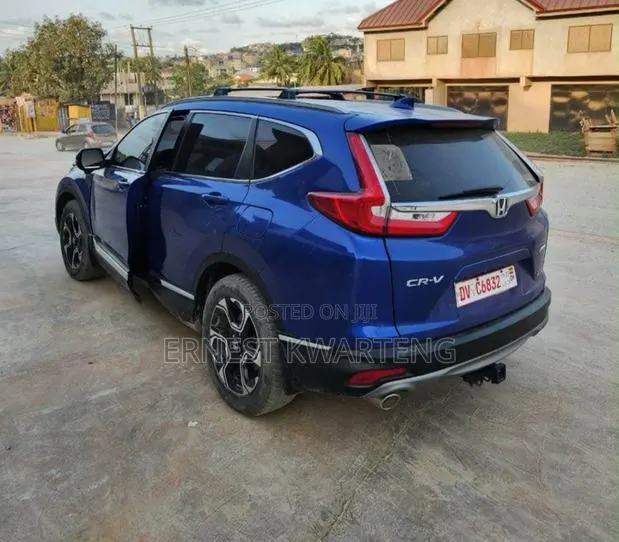 Honda CR-V 2018 Blue · Photo 1