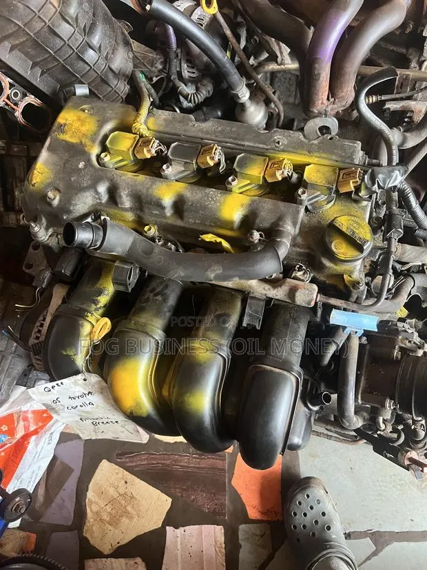 Corolla S Engine and Gearbox Complete · Photo 1