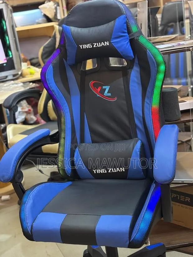 Quality Gaming Chair RGB Light · Photo 1