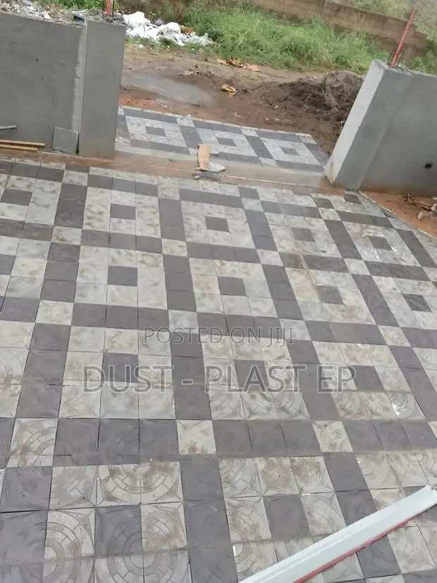 Slabs Production and Installing · Photo 1