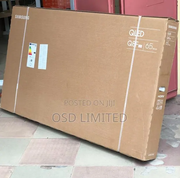 Samsung 65" Q8F QLED: True Picture Billion Colors · Photo 1
