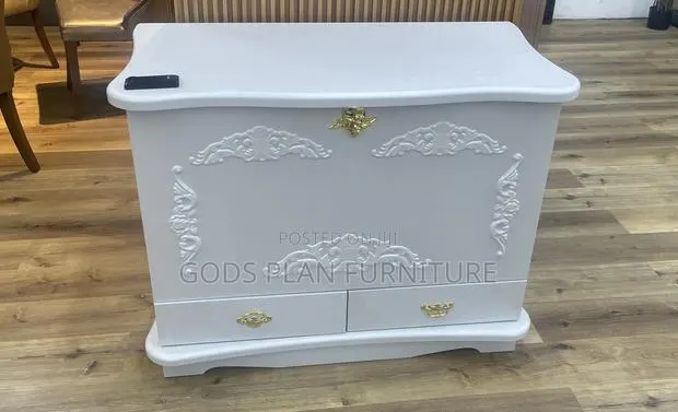 French Style Vanity Unit · Photo 1