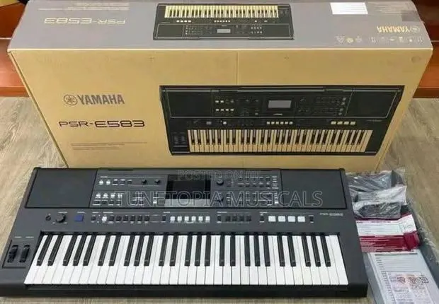 Yamaha PSR-E583 61-Key Electronic Keyboard · Photo 1