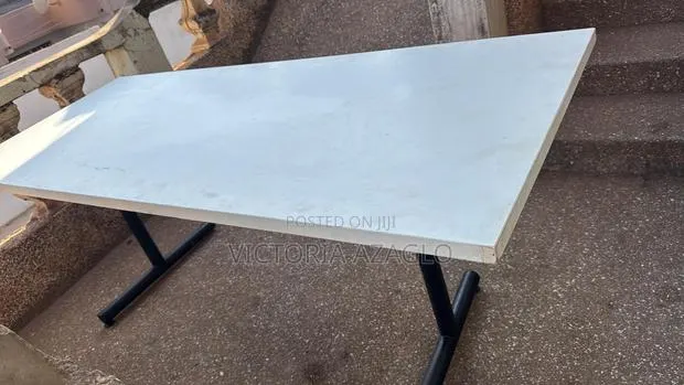 Multi-Purpose White Table · Photo 1