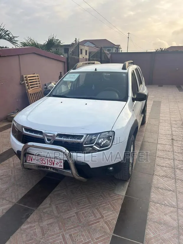 Renault Duster 2014 White · Photo 1