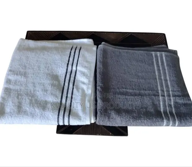 Mainstay's Bath Towel From the Us · Photo 1