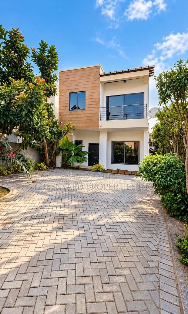 4bdrm House in 🇺🇸 American Hse, East Legon for rent · Photo 1
