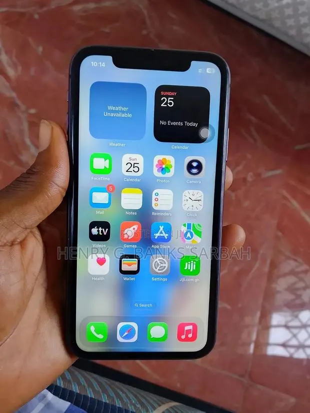 Apple iPhone 11 128 GB Black · Photo 1