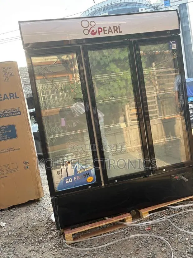 Pearl 780l Durable Commercial Display Refrigerator · Photo 1