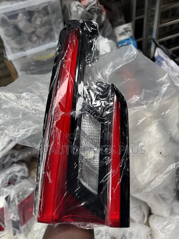 Toyota Grand Highlander Boot Light 2023 2024 2025 · Photo 1