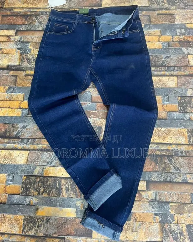 Frayed Straight _ Leg Jeans Trousers for Big Men · Photo 1
