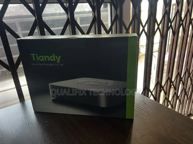 Tiandy 8ch NVR · Photo 1