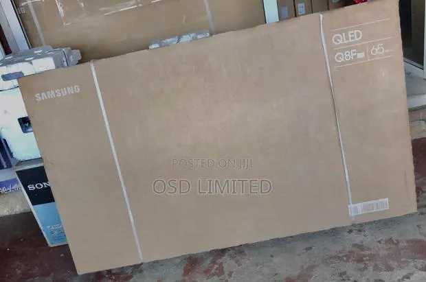 World Cup Promo Samsung 65" Q8f Series Qled Tizen Smart Tv · Photo 1