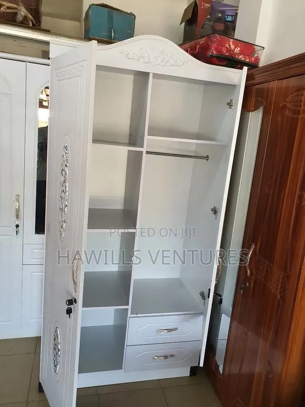 2 in 1 Beautiful Wardrobe · Photo 1