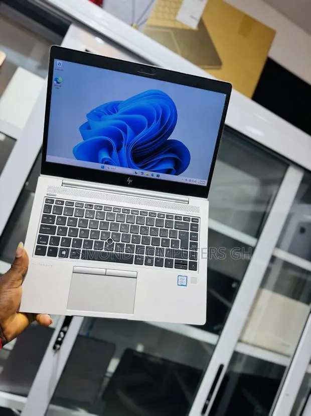 Laptop HP EliteBook 840 G5 8GB Intel Core i7 SSD 256GB · Photo 1