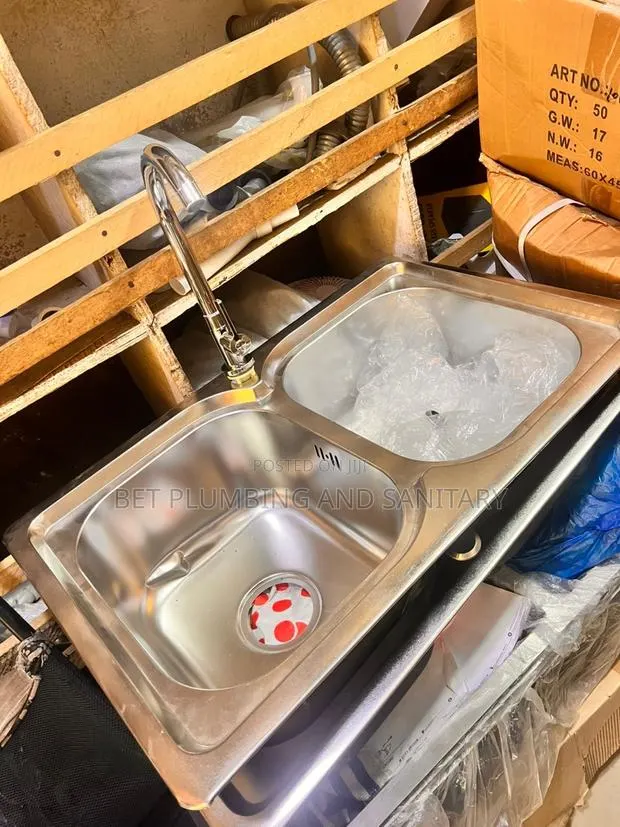 Double Bowl Sink · Photo 1
