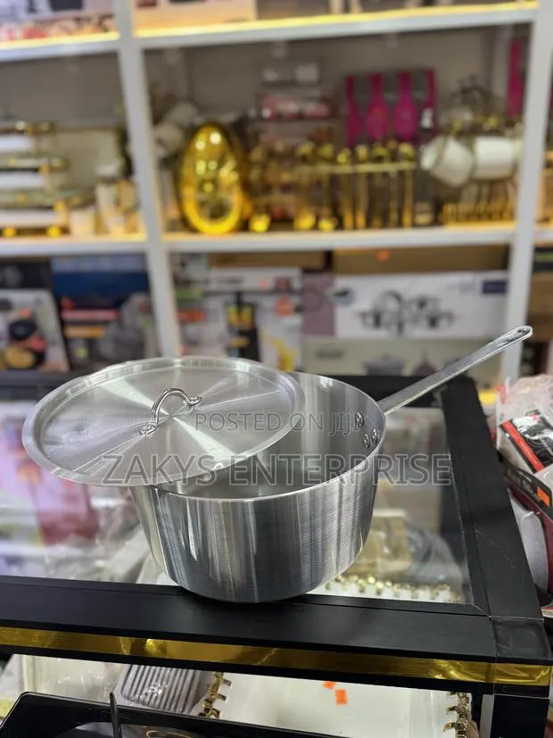 Aluminum Pan 25 · Photo 1