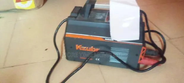 Kzubr 250MMA Welding Machine · Photo 1