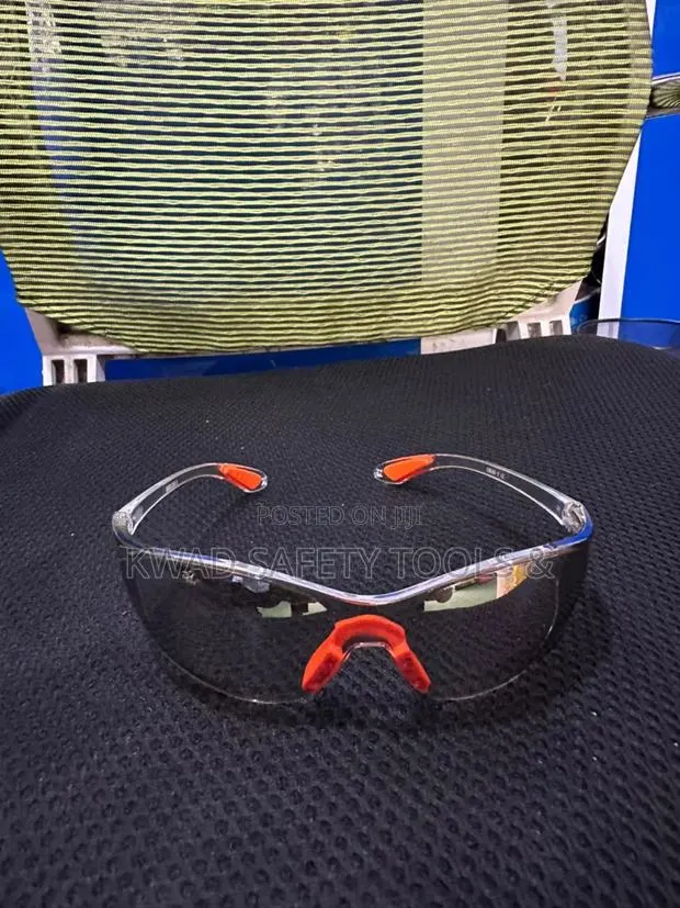 Googles (Anti Scratch) · Photo 1