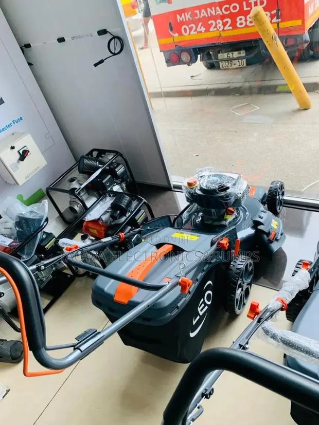 Suitable 4-Stroke Leo 5.5hp Lawn Mower( Lm51z-2l) · Photo 1