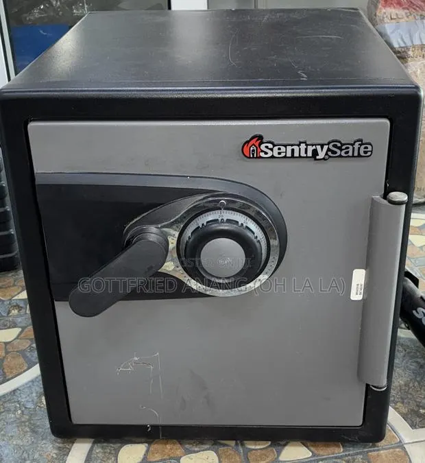 SentrySafe Fire-Resistant Combination Safe · Photo 1