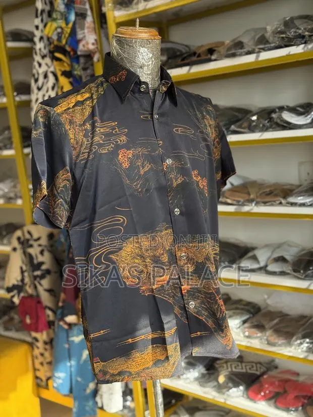 Vintage Black Diamond Shirts · Photo 1