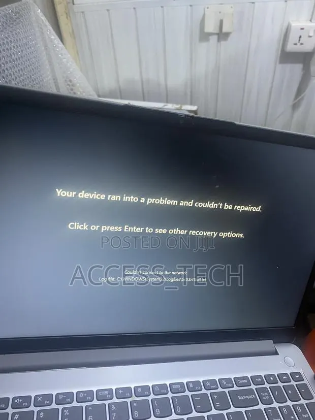 Laptop Repair Service · Photo 3