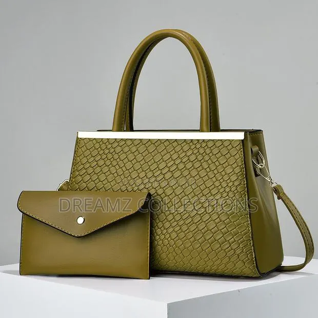 Prestige Metallic Trim Handbag Set · Photo 1