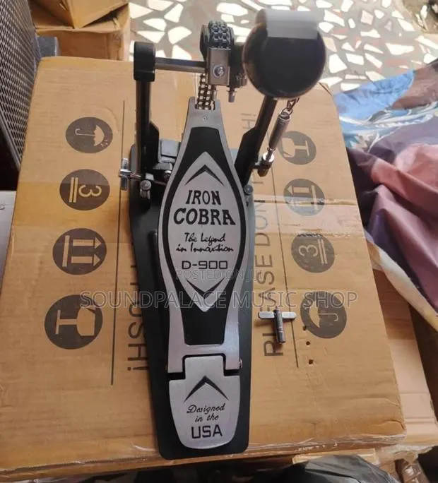 Iron Cobra D-900 Single Bass Drum Pedal · Photo 1