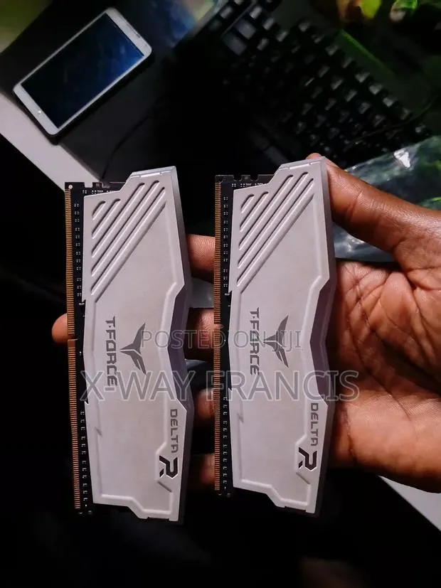 T Force DDR4 Rams 32gb · Photo 1