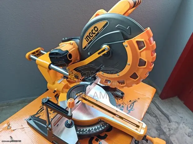 2400 Watts Mitre Saw With 1pcs 12” TCT Saw Blade - Bm2s24007 · Photo 1