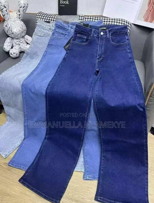 Denim Baggy Jeans · Photo 1