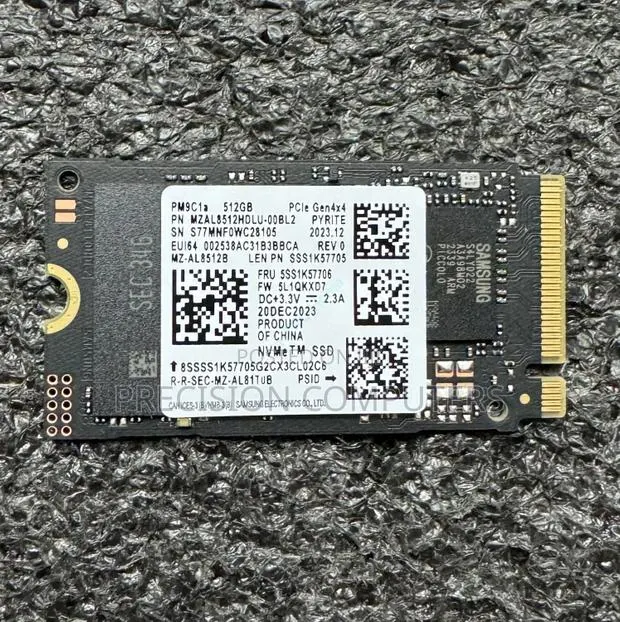 Samsung 512gb M.2 (2230) Pcie Gen4 · Photo 1