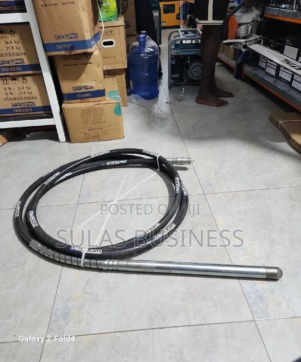Vibrator Rod 6 Feet 38inch · Photo 1