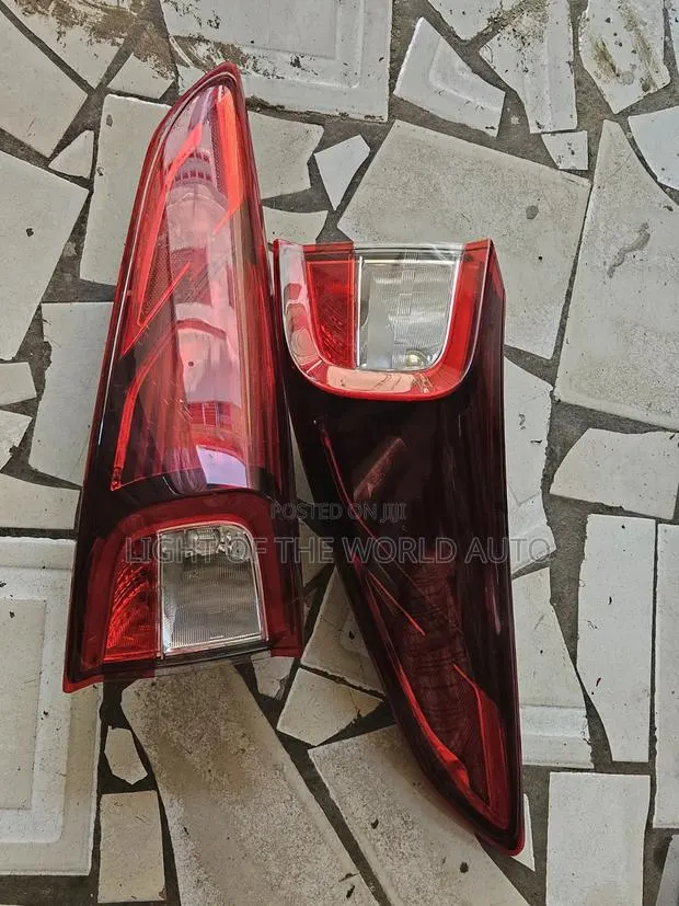 Acura RDX 2022 Taillights Available · Photo 1
