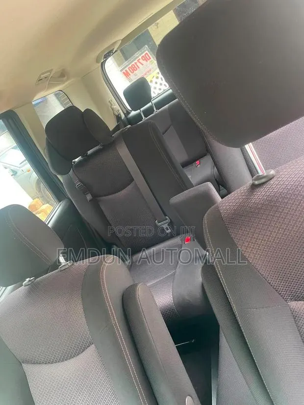Nissan Serena 2012 Black · Photo 1