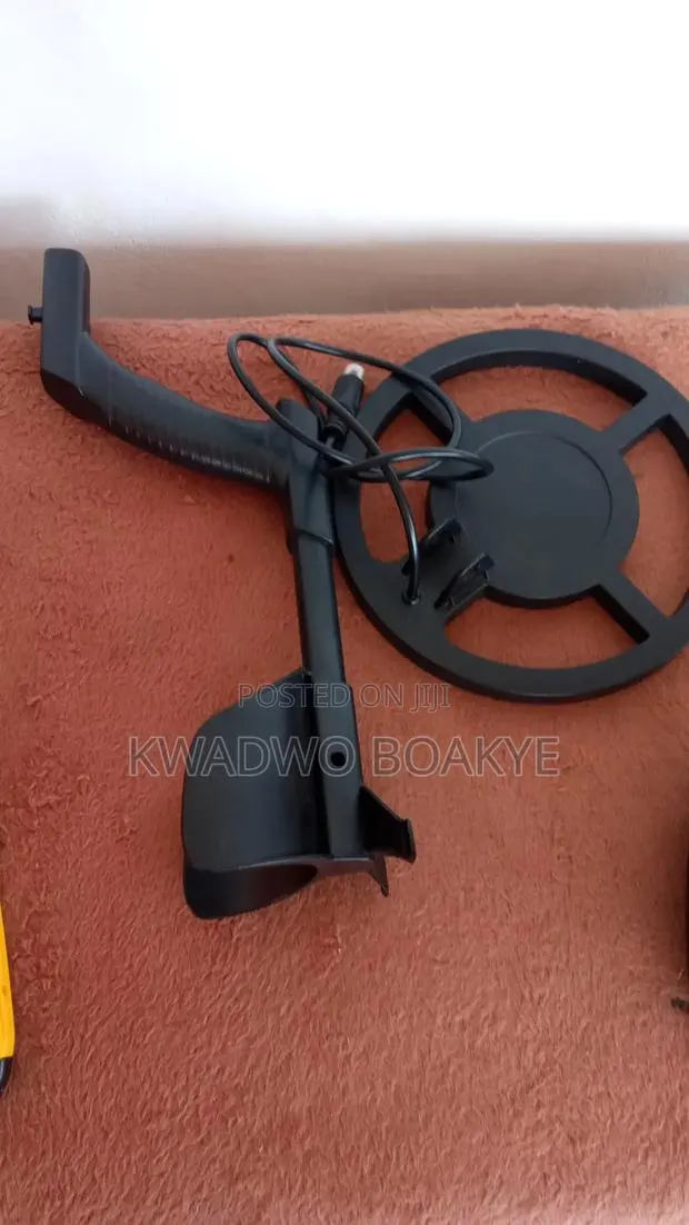 Metal Detector · Photo 1