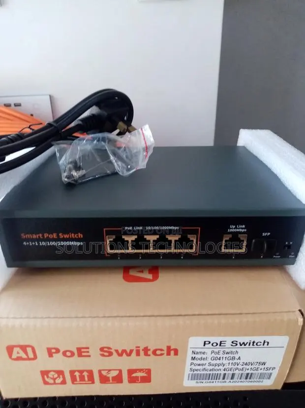 Ai Poe Switch(4ge+1ge+1sfp) · Photo 1