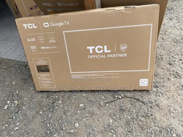 Glamorous Visuals Come Alive on the TCL 50 Qled Tv Display · Photo 1