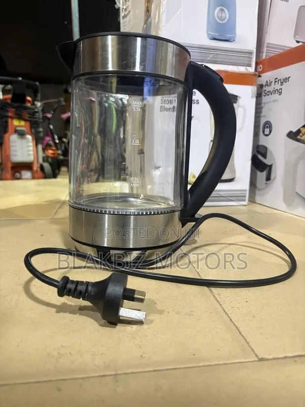 Used Anko 1.5 Litre Clear Glass Electric Kettle · Photo 1