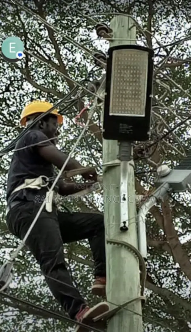 Electrician · Photo 1