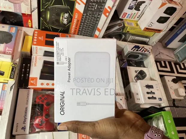 Mac Book Charger’S · Photo 1