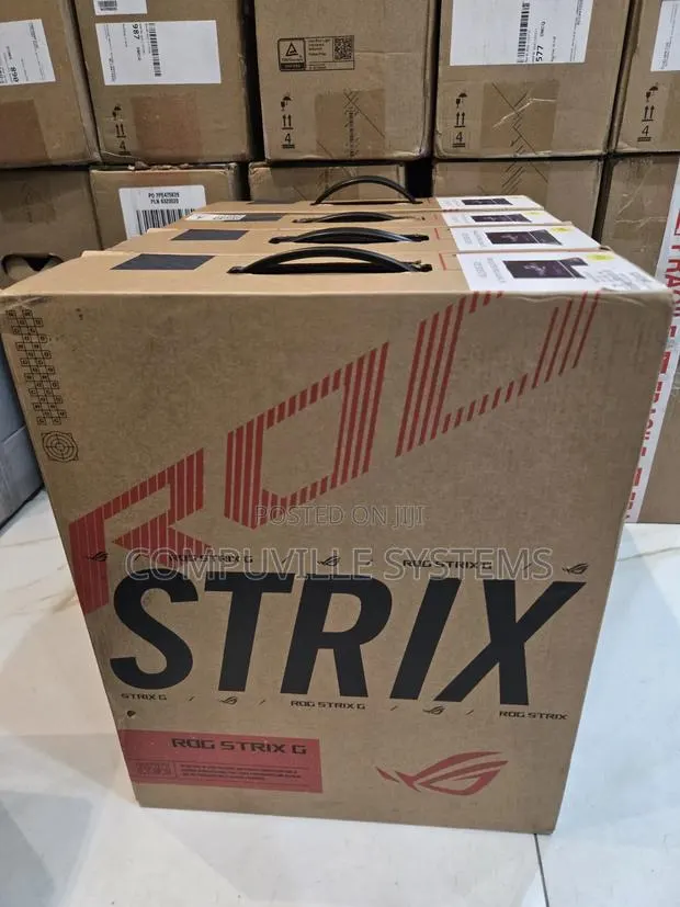 New Laptop Asus ROG Strix G16 G614 16GB AMD Ryzen 9 SSD 1T · Photo 1
