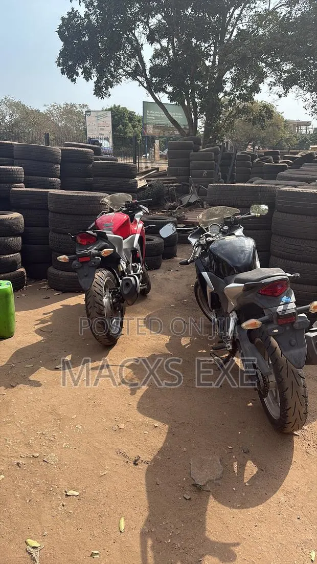 Honda CBR 2012 Black · Photo 1