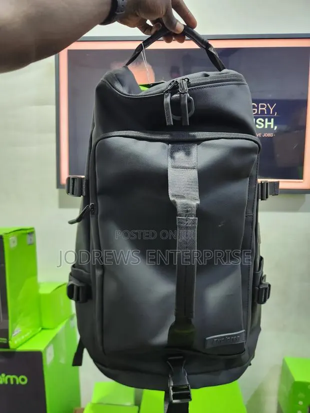 Oraimo Multigo 3-in-1 Durable Type-C Charging Backpack · Photo 1