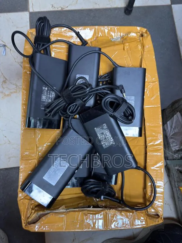 Original Hp Charger 280w Small Pin( Home Used) · Photo 1