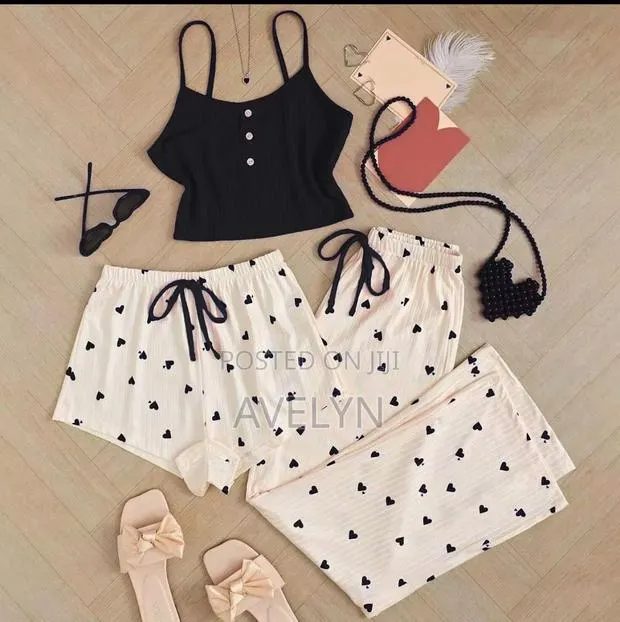 3 Pieces Night Wear Set · Photo 1